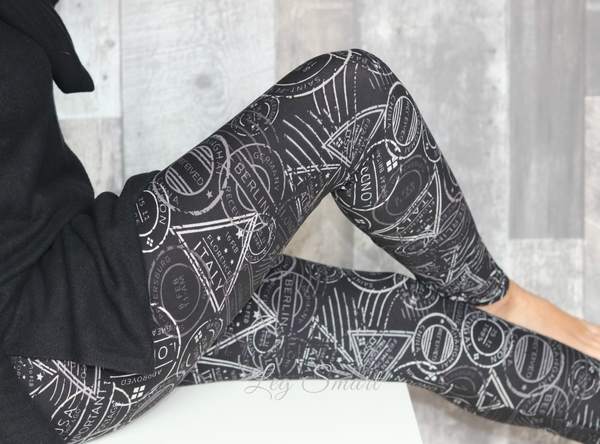 Passport Leggings