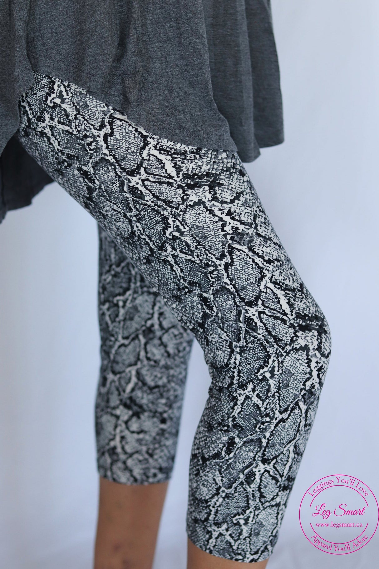 Snake Skin Capri Leggings