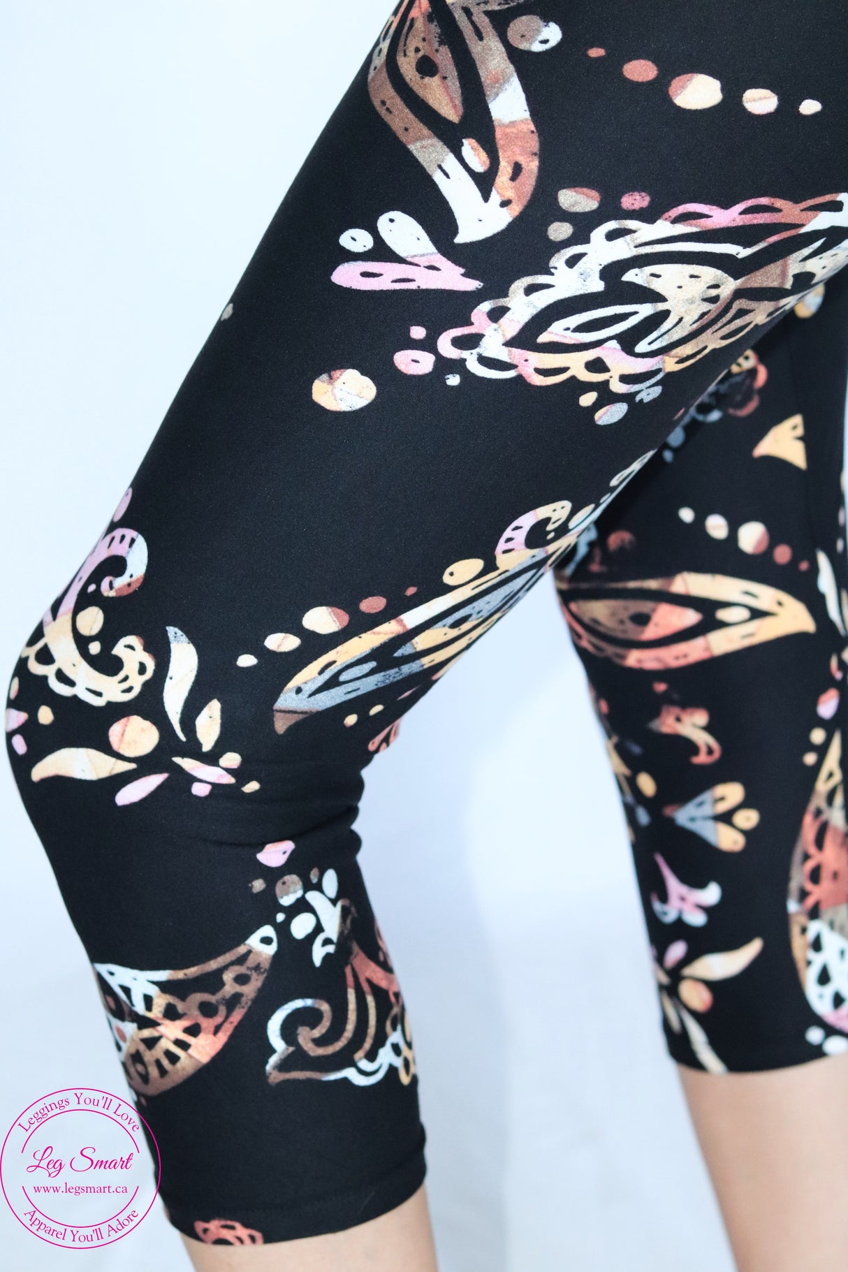 Black Magic Capri Leggings