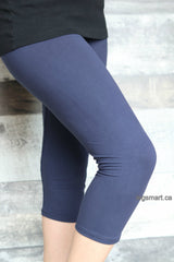 Solid Coloured Capri Leggings - Yoga Band