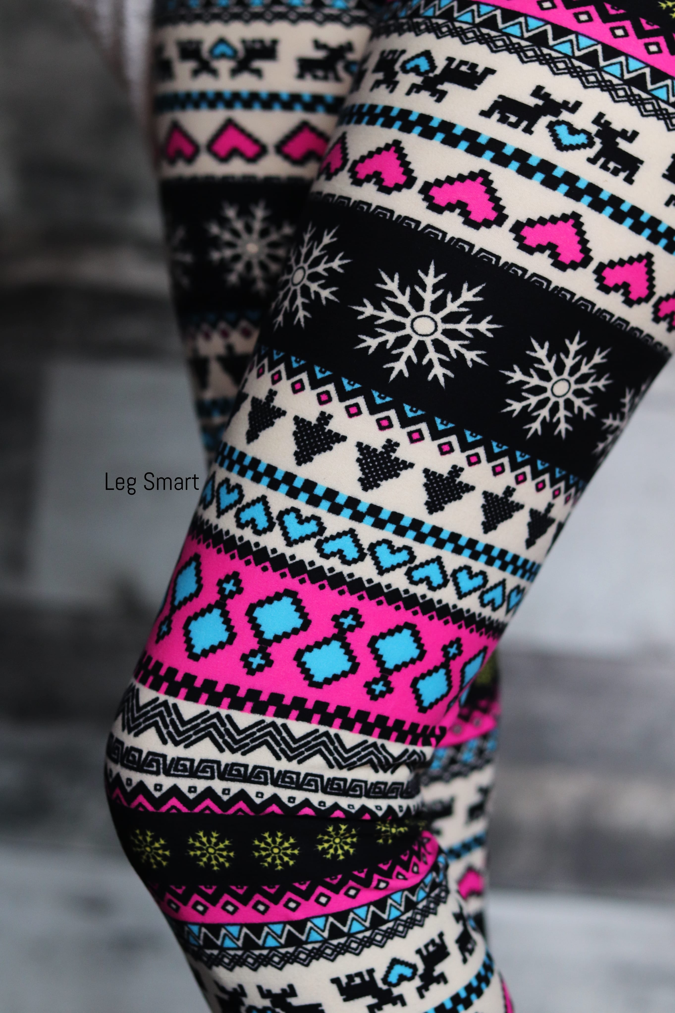 Pink Heart Christmas Leggings