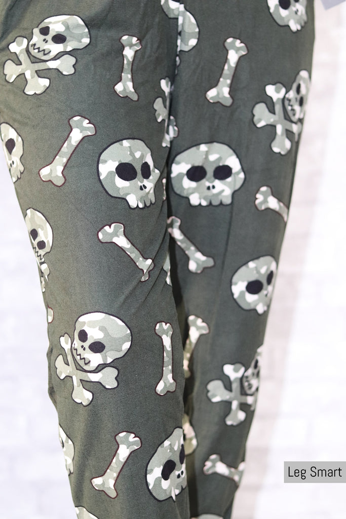 Joggers with Skull and bones print