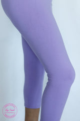 Solid Coloured Capri Leggings - Classic Waistband