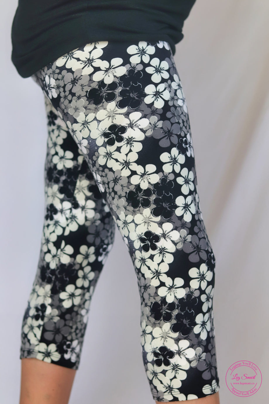 Canadian Violet Capri Leggings