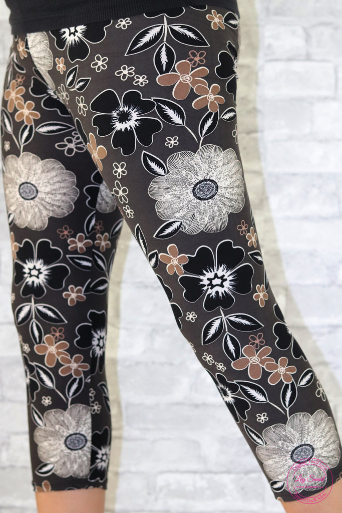 capri leggings with a large floral print